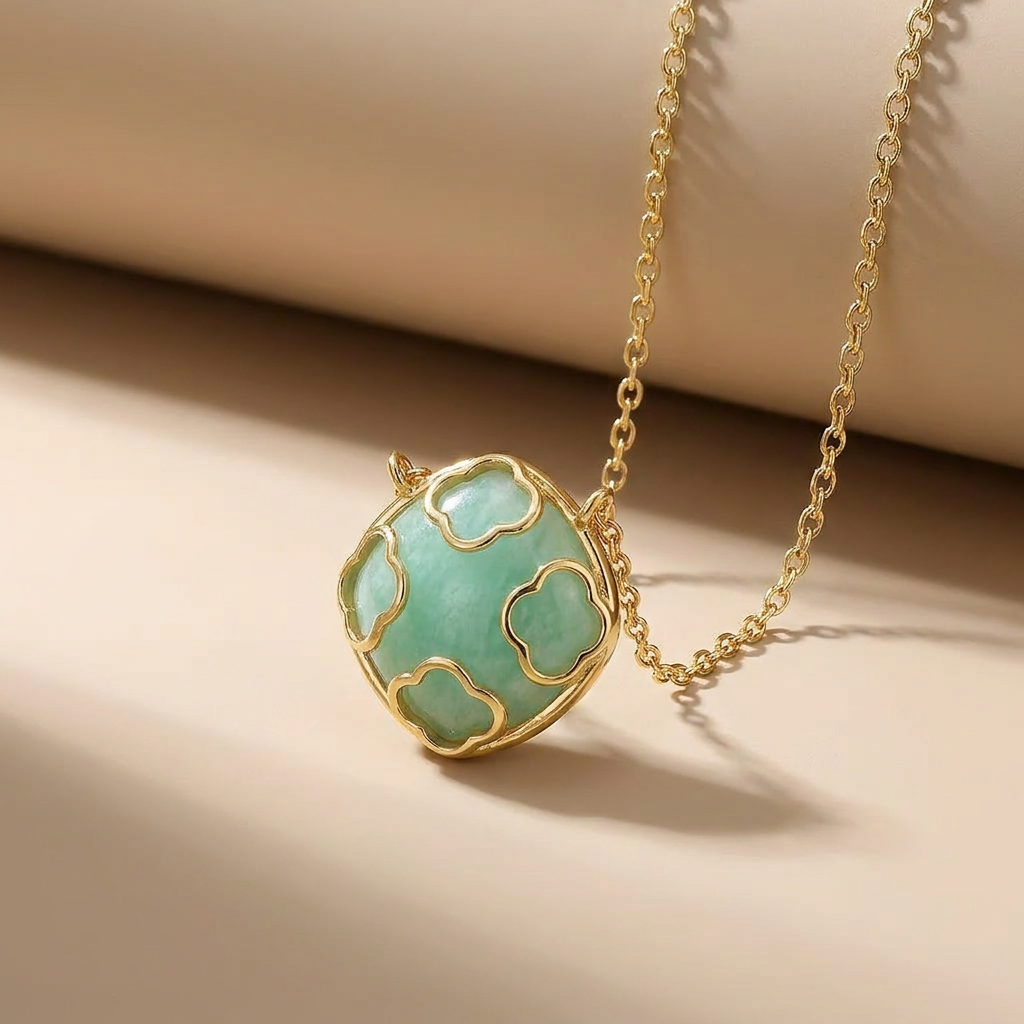 Collier Taboo